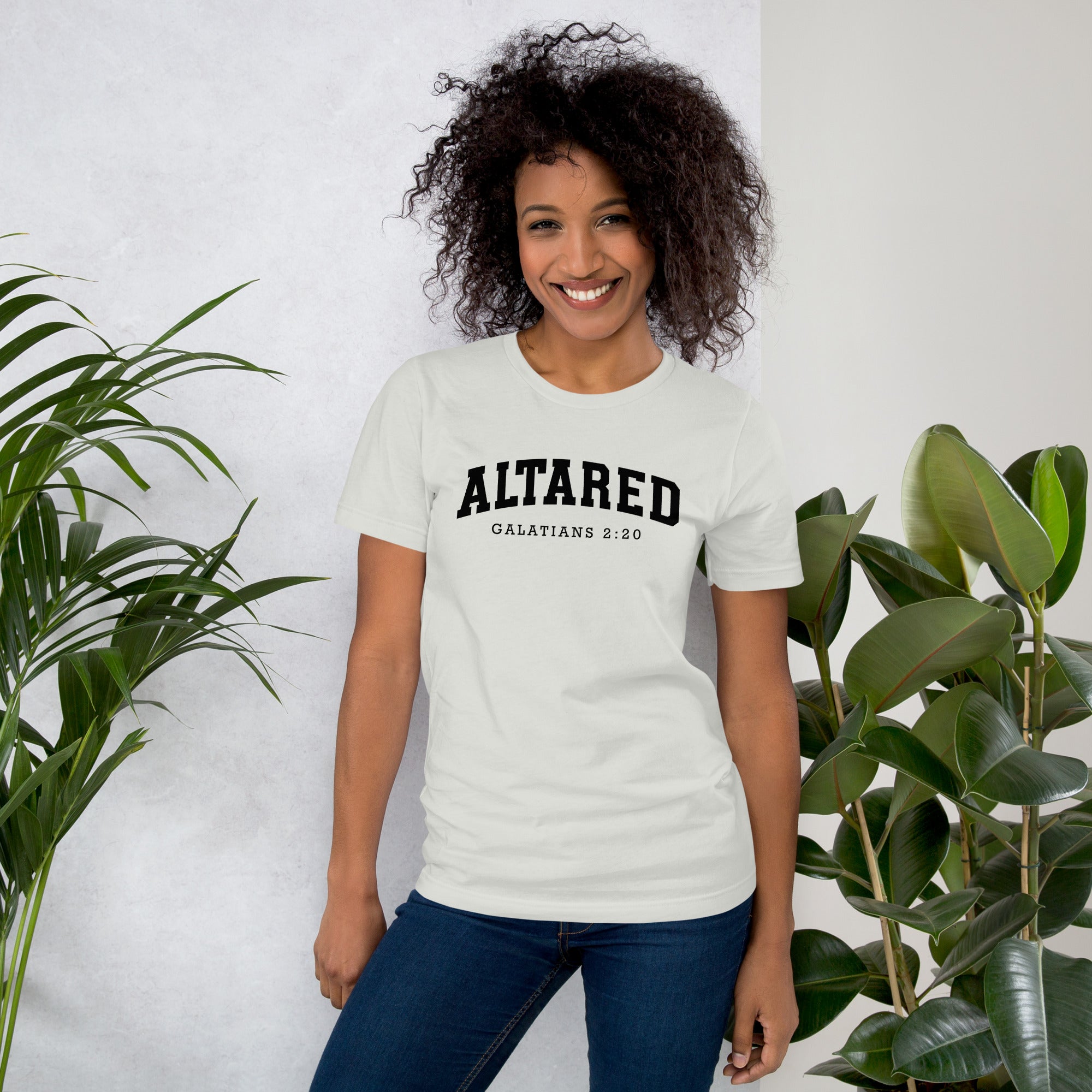 ALTARed T-shirt Collegiate Style